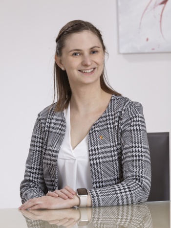 Passfoto Lena Krämer