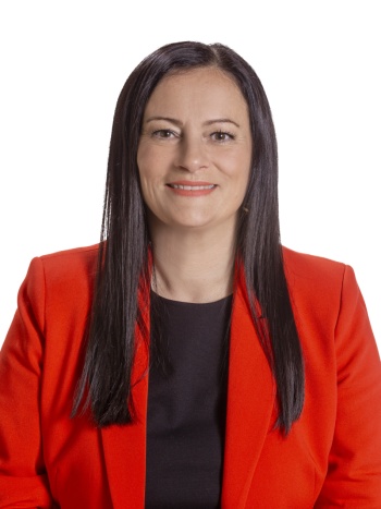 Passfoto Ing. Birgit Batsch