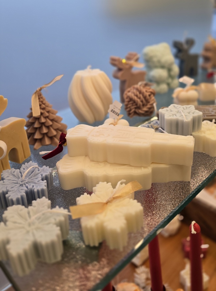 Kerzen von Elise&acute;s Atelier jetzt auch in der Apotheke Loosdorf